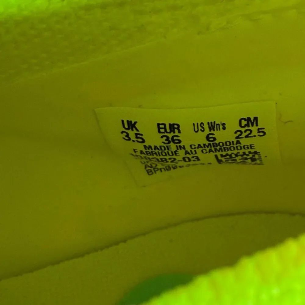 Puma Women’s size 6 Future 8 Match Soccer Cleat Yellow Pink - Picture 9 of 9